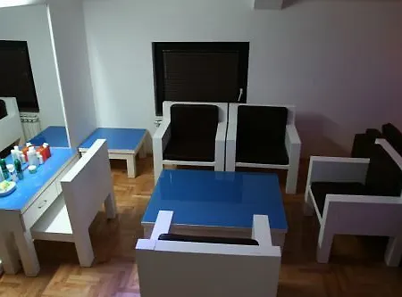 Apartments Sarajevo דירה *